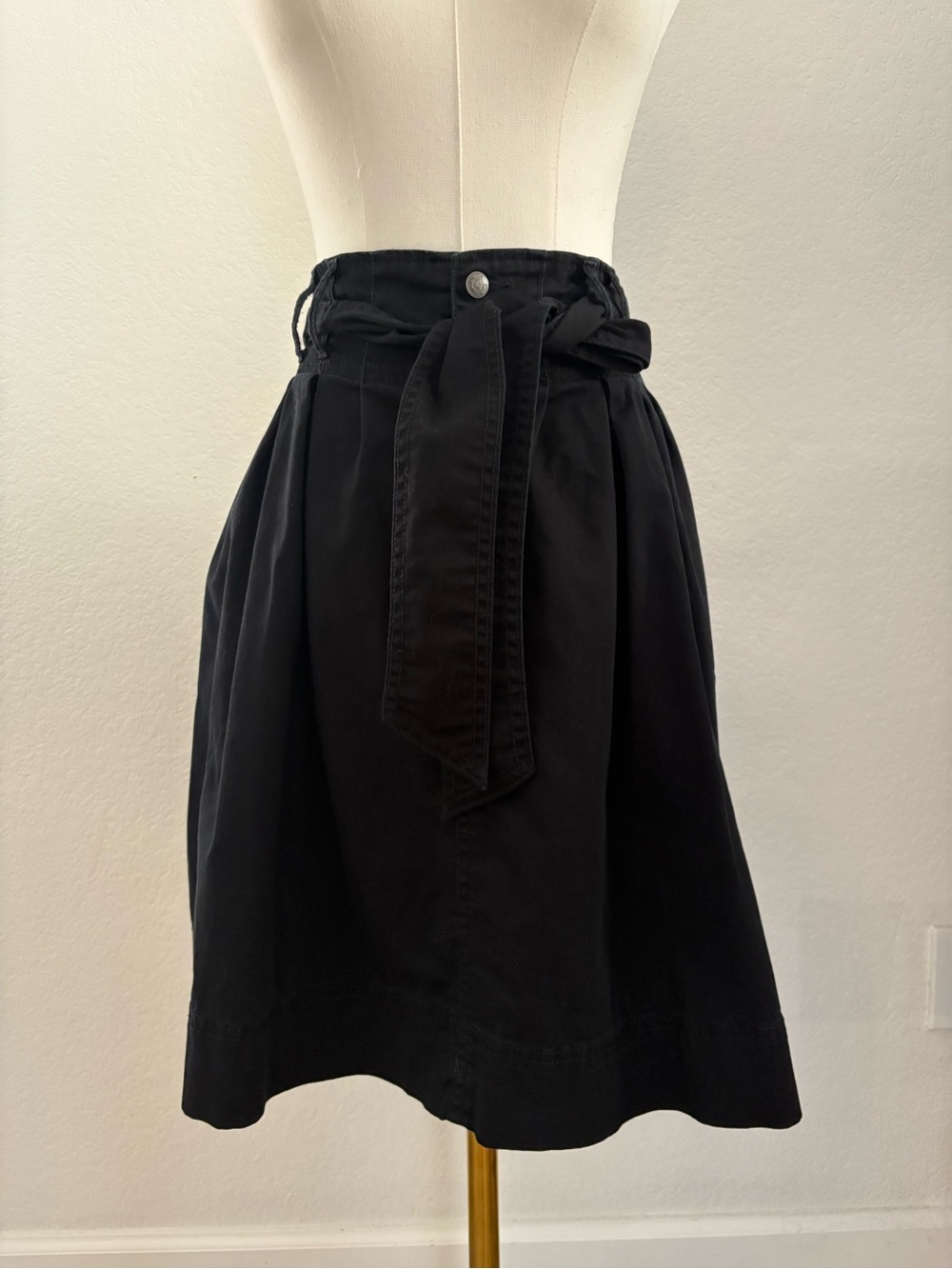 Paperbag Waist Black A-Line Skirt with Self-Tie Belt
